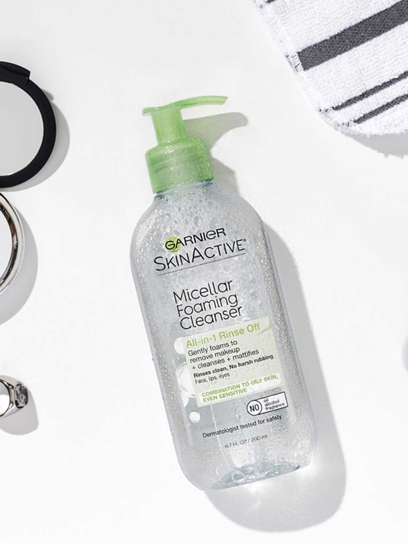 In Use view of Green Cap Cleansing Water All-in-1 Mattifying, Oily and Sensitive Skin.
